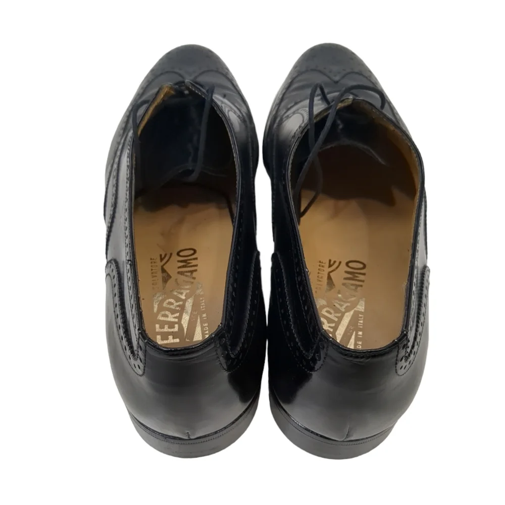 Salvatore Ferragamo Men's Wingtip Oxfords in Black Size 9B